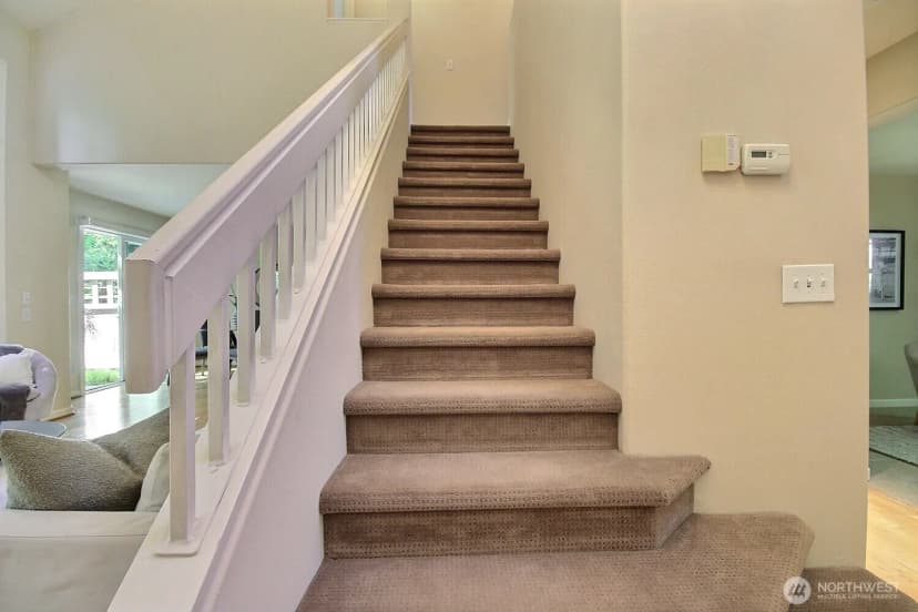 Property photo for 575 Elma Avenue Ne, Renton photo 15