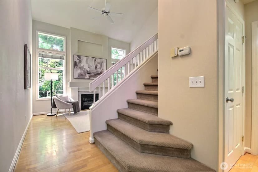 Property photo for 575 Elma Avenue Ne, Renton photo 4