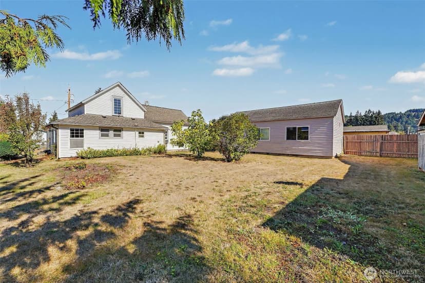Property photo for 312 Taylor Street Sw, Orting photo 17