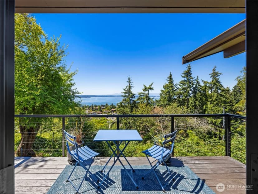 Property photo for 8803 38th Avenue Sw, Seattle photo 16