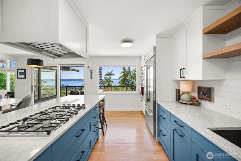 Property photo for 8803 38th Avenue Sw, Seattle photo 12