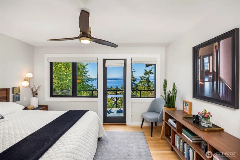 Property photo for 8803 38th Avenue Sw, Seattle photo 15