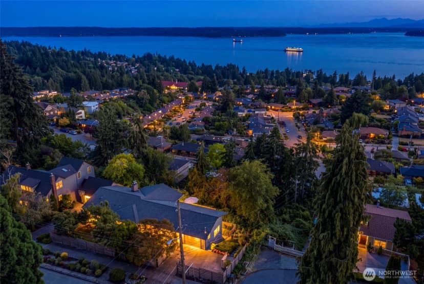Property photo for 8803 38th Avenue Sw, Seattle photo 34