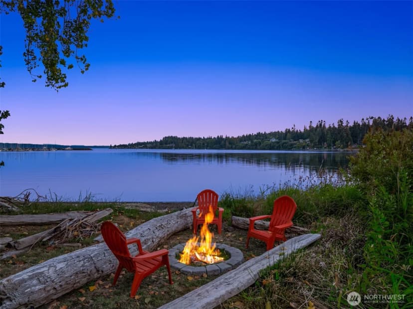 Property photo for 10737 Ne West Kingston Road, Kingston