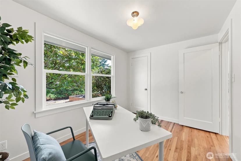 Property photo for 3603 49th Avenue Sw, Seattle photo 24
