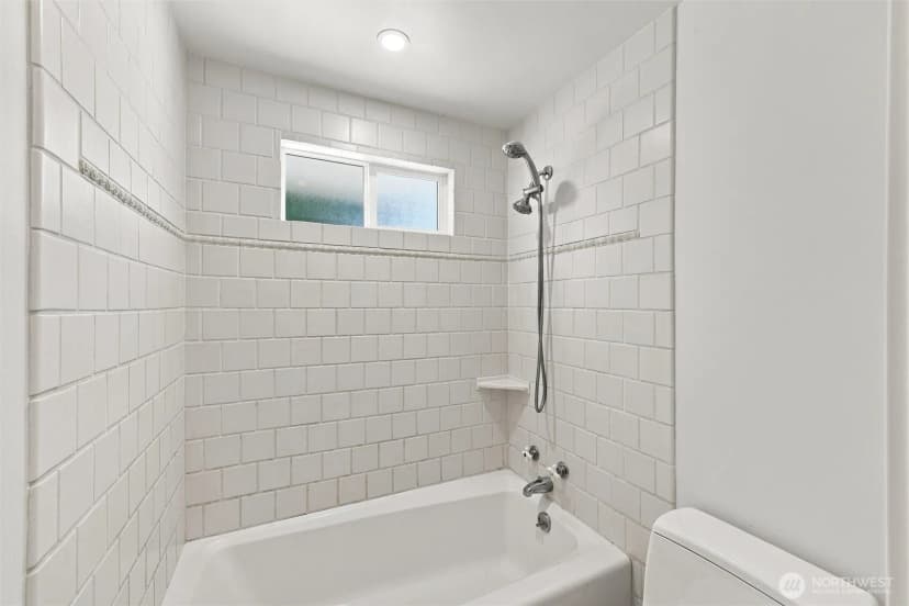 Property photo for 3603 49th Avenue Sw, Seattle photo 26
