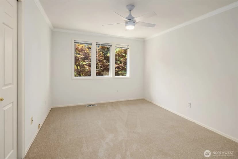 Property photo for 4718 191st Place Ne, Sammamish photo 29