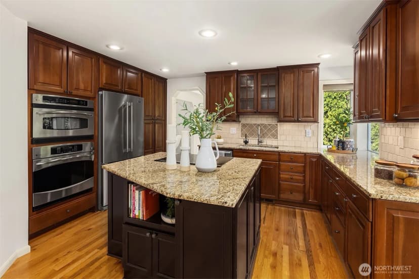 Property photo for 4718 191st Place Ne, Sammamish photo 14