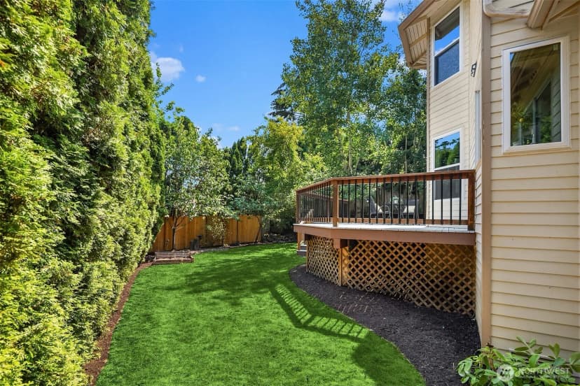 Property photo for 4718 191st Place Ne, Sammamish photo 37
