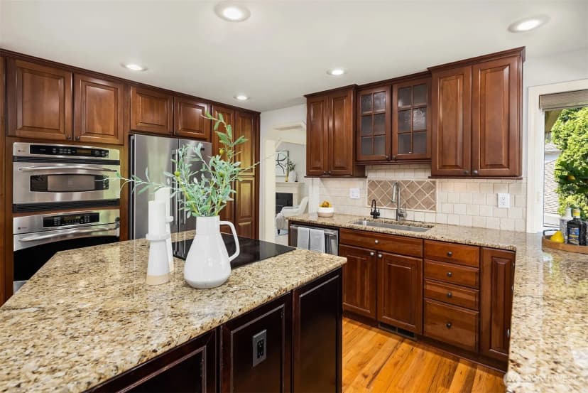 Property photo for 4718 191st Place Ne, Sammamish photo 16