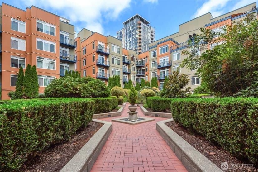 Property photo for 2414 1st Avenue #304, Seattle photo 25