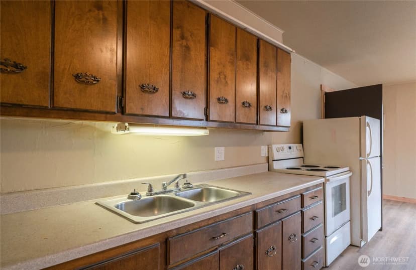 Property photo for 64 N James Avenue, East Wenatchee photo 30