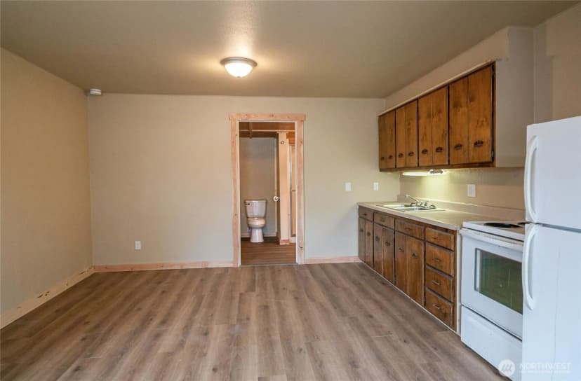 Property photo for 64 N James Avenue, East Wenatchee photo 28