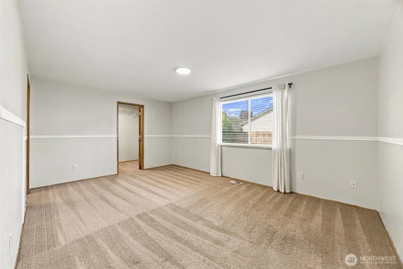 Property photo for 22422 45th Avenue E, Spanaway photo 11