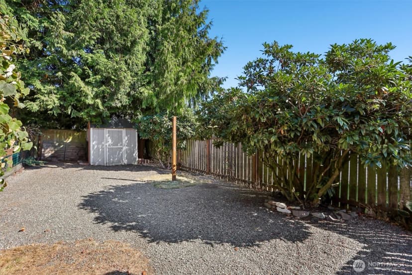 Property photo for 2917 227th Street Sw, Brier photo 30
