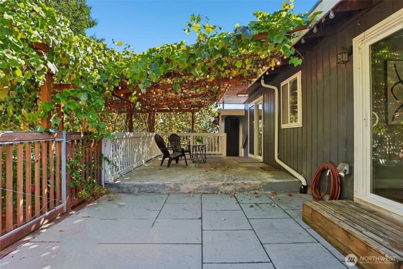 Property photo for 2917 227th Street Sw, Brier photo 28