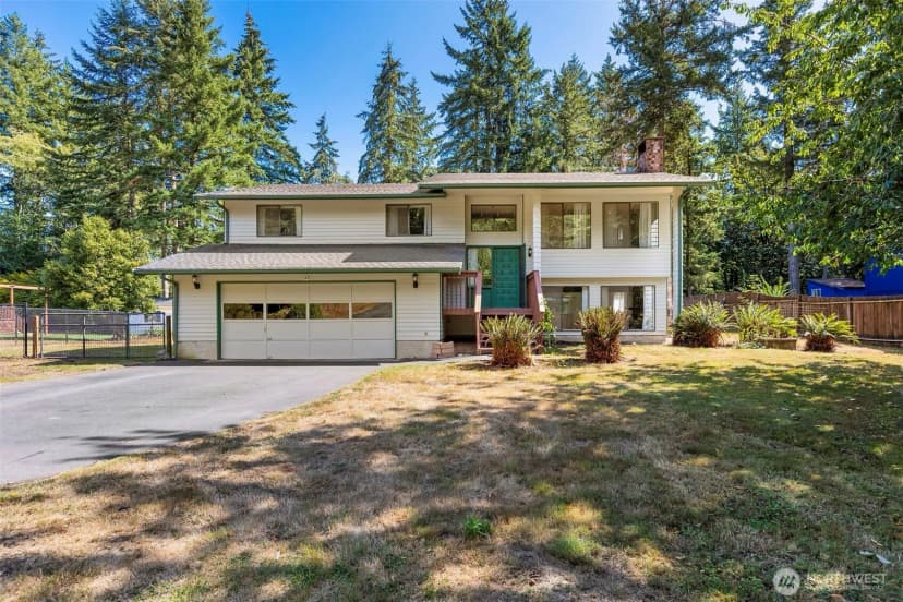 Property photo for 4505 Phillips Road Se, Port Orchard photo 2