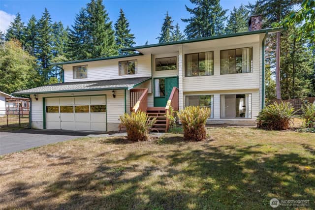 Property photo for 4505 Phillips Road Se, Port Orchard photo 3