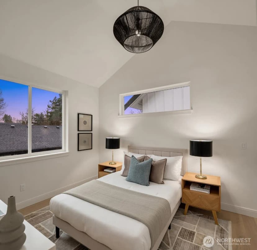 Property photo for 9004 5th Avenue S, Seattle photo 10