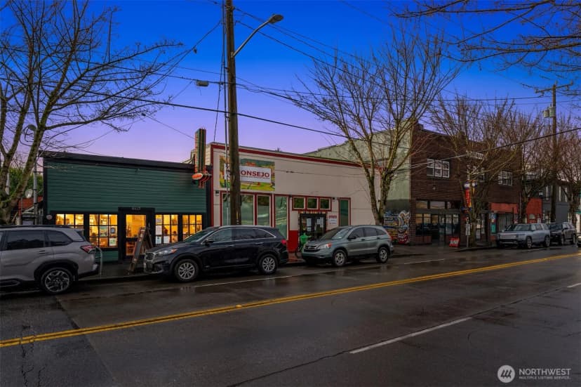 Property photo for 9004 5th Avenue S, Seattle photo 22