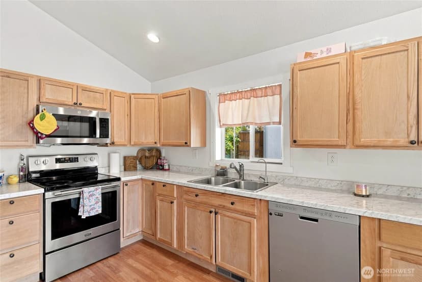 Property photo for 505 Beach Street, Pateros photo 10