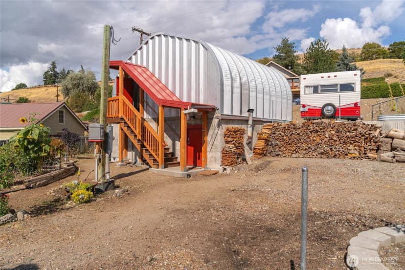 Property photo for 505 Beach Street, Pateros photo 28