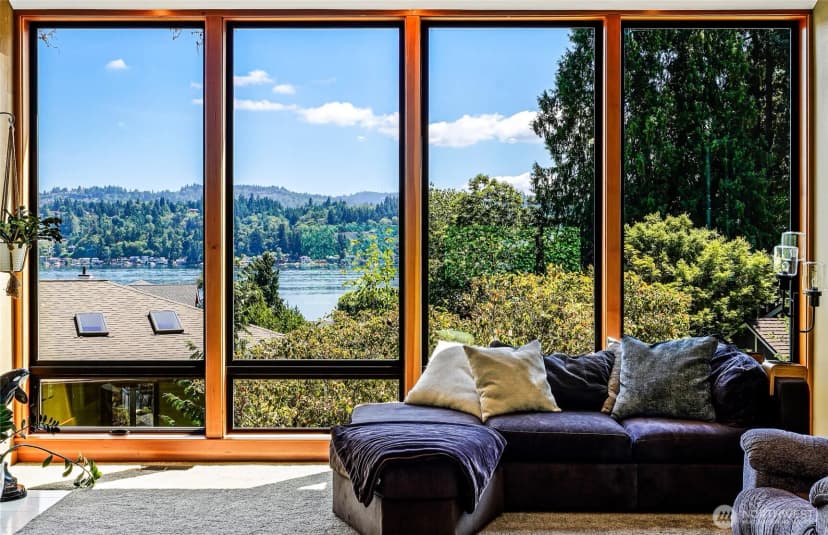 Property photo for 9426 Se 52nd Street, Mercer Island photo 9