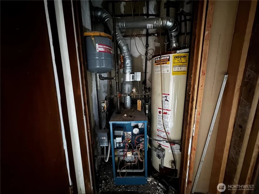 Property photo for 4525 127th Avenue E, Edgewood photo 23