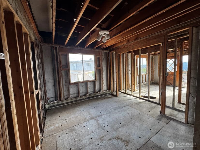 Property photo for 4525 127th Avenue E, Edgewood photo 12