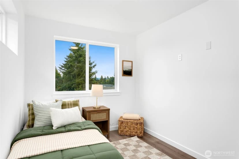 Property photo for 12107 E Gibson Road, Everett photo 15