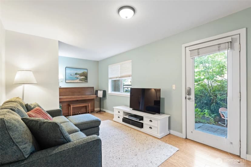 Property photo for 6000 17th Avenue Sw #23, Seattle photo 14