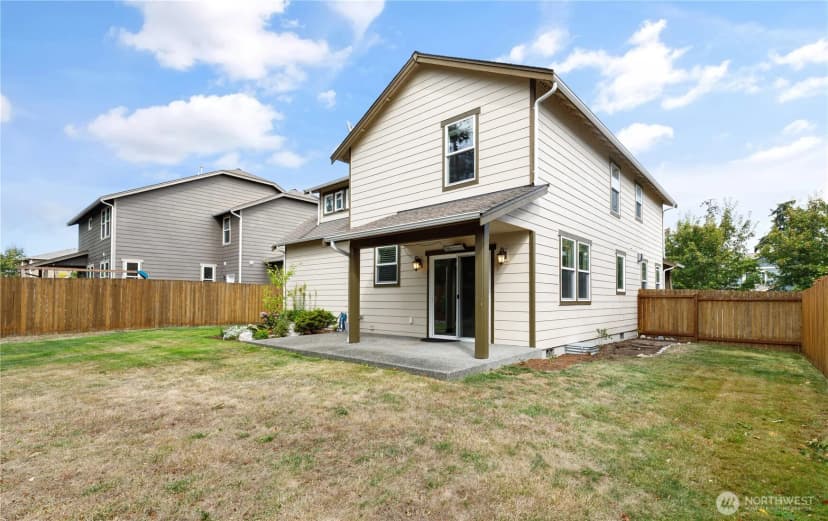 Property photo for 1851 Sw Downfield Way, Oak Harbor photo 37