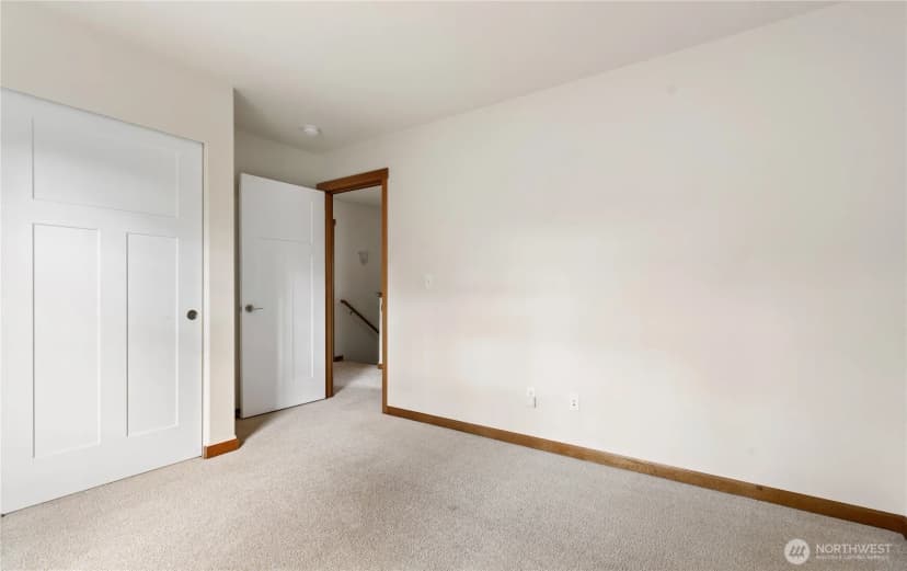 Property photo for 1851 Sw Downfield Way, Oak Harbor photo 29