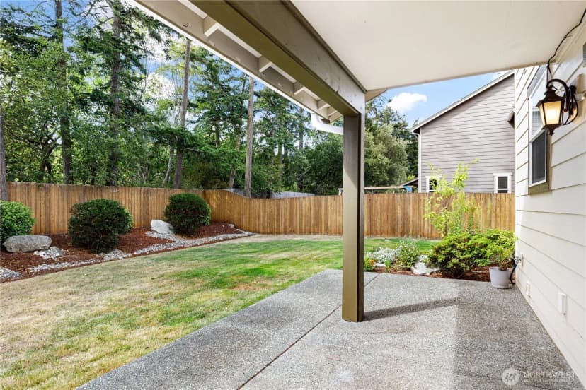Property photo for 1851 Sw Downfield Way, Oak Harbor photo 35