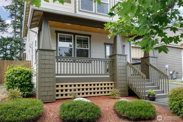 Property photo for 1851 Sw Downfield Way, Oak Harbor photo 3