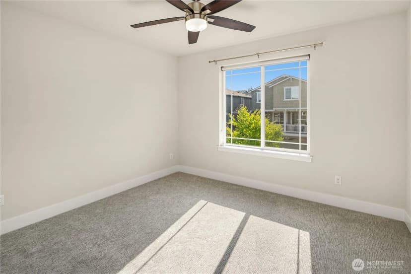 Property photo for 13024 137th Drive Ne, Kirkland photo 24
