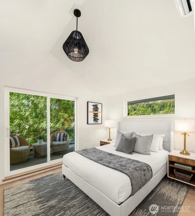 Property photo for 9008 5th Avenue S, Seattle photo 15