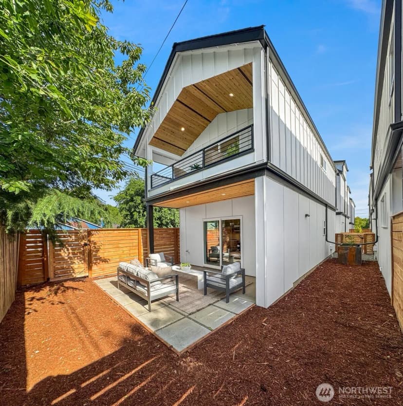 Property photo for 9008 5th Avenue S, Seattle photo 25