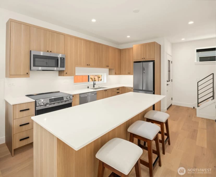 Property photo for 9008 5th Avenue S, Seattle photo 14