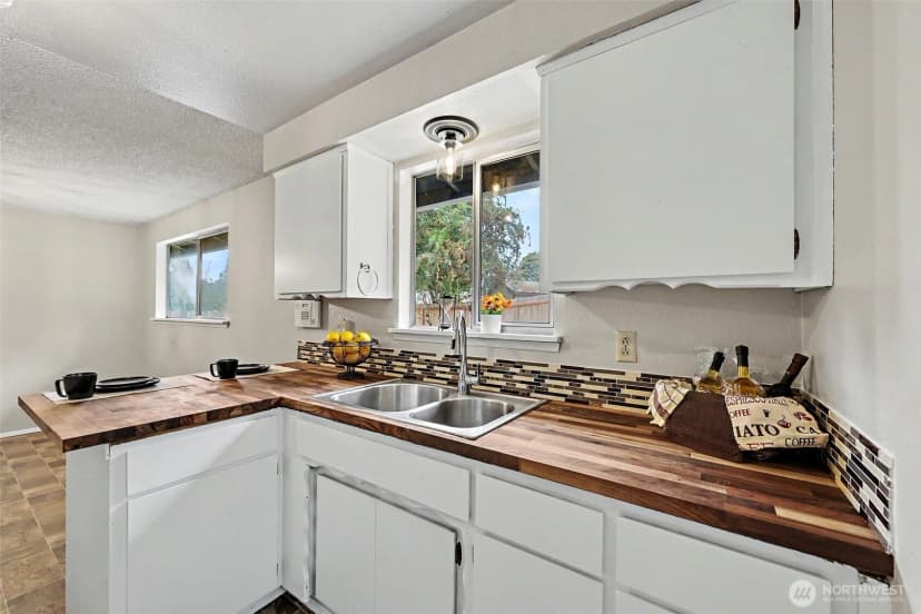 Property photo for 31444 51st Avenue Sw, Federal Way photo 14