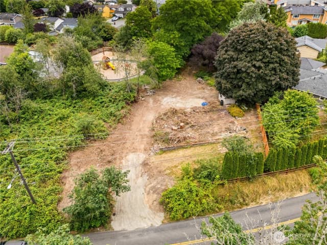 Property photo for 151 Browns Point Boulevard, Tacoma photo 5
