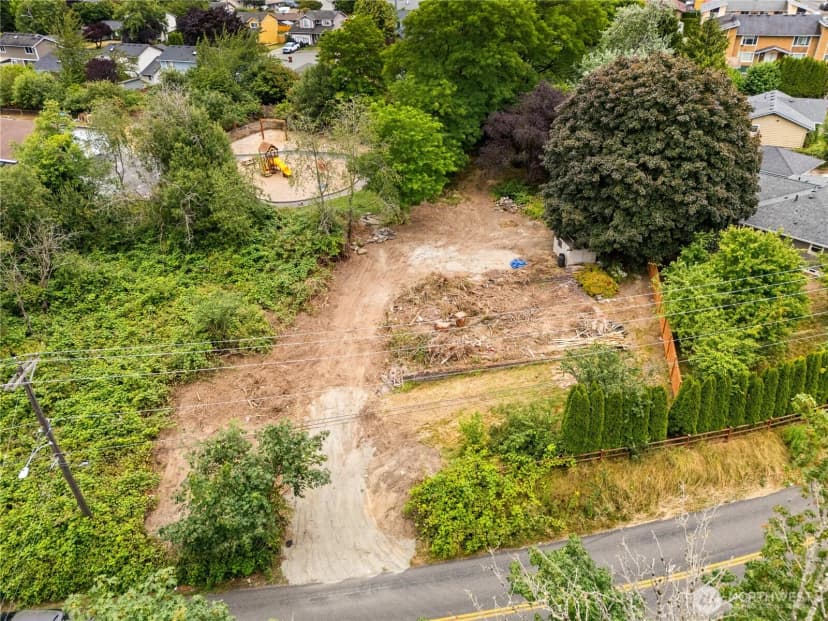 Property photo for 151 Browns Point Boulevard, Tacoma photo 5