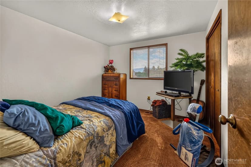 Property photo for 717 12th Street Ne, East Wenatchee photo 16