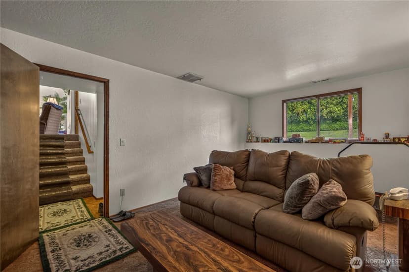 Property photo for 717 12th Street Ne, East Wenatchee photo 27