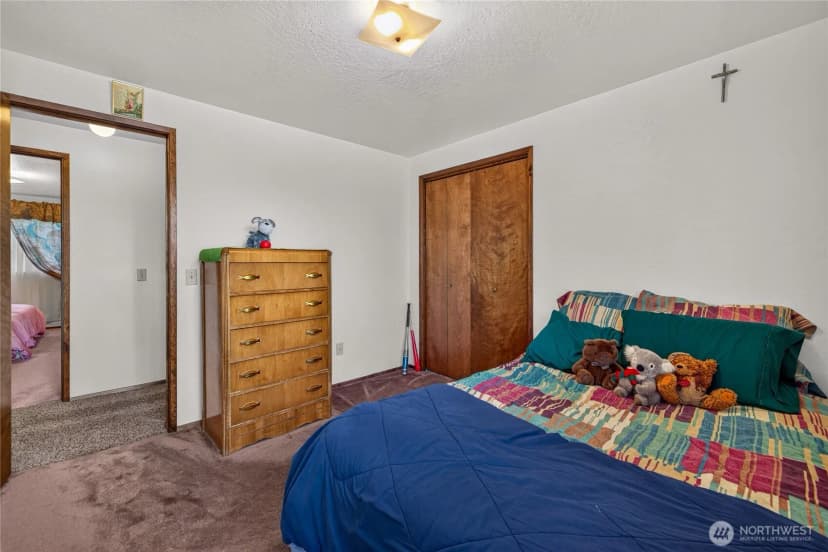 Property photo for 717 12th Street Ne, East Wenatchee photo 15