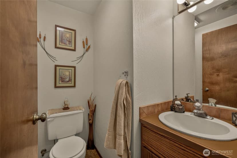 Property photo for 717 12th Street Ne, East Wenatchee photo 29