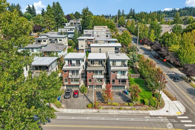 Property photo for 8710 112th Avenue Ne, Kirkland photo 37