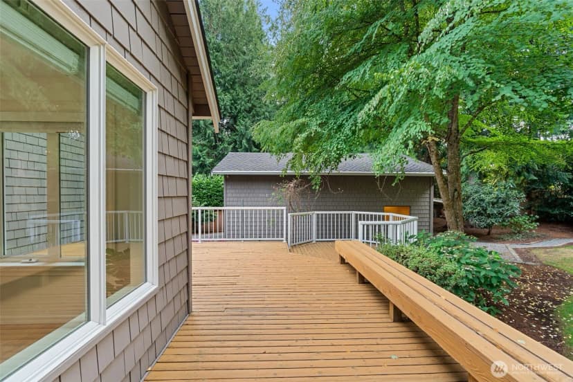 Property photo for 1941 224th Place Ne, Sammamish photo 18