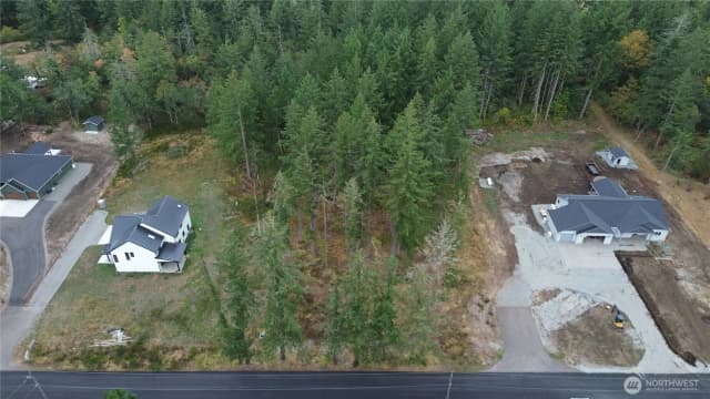 Property photo for 1321 276th Street E, Spanaway photo 5