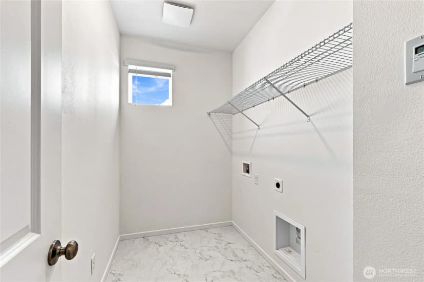 Property photo for 1216 Tacoma Court Ne #1, Renton photo 13